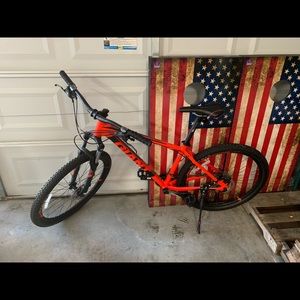 2015 giant talon mountain bike